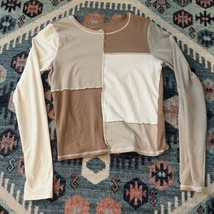 Hollister “must have collection” Baby tee